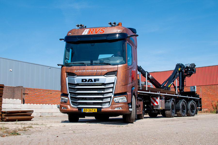 Bakker Bedrijfswagens - Rijplaten Verhuur Salland 2.jpg